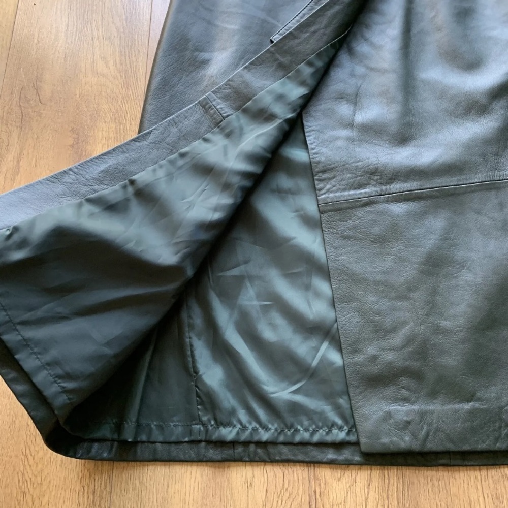 Marks and Spencer autograph real leather skirt size 10 - Picture 3 of 8